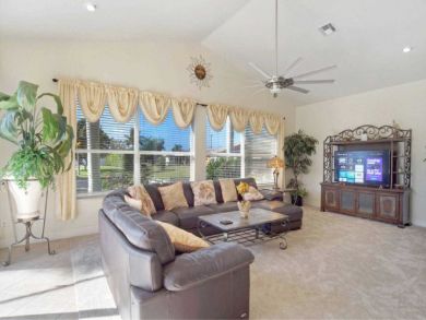 Cape Coral Vacation Home Sleeps Eight Guests Pool High End!