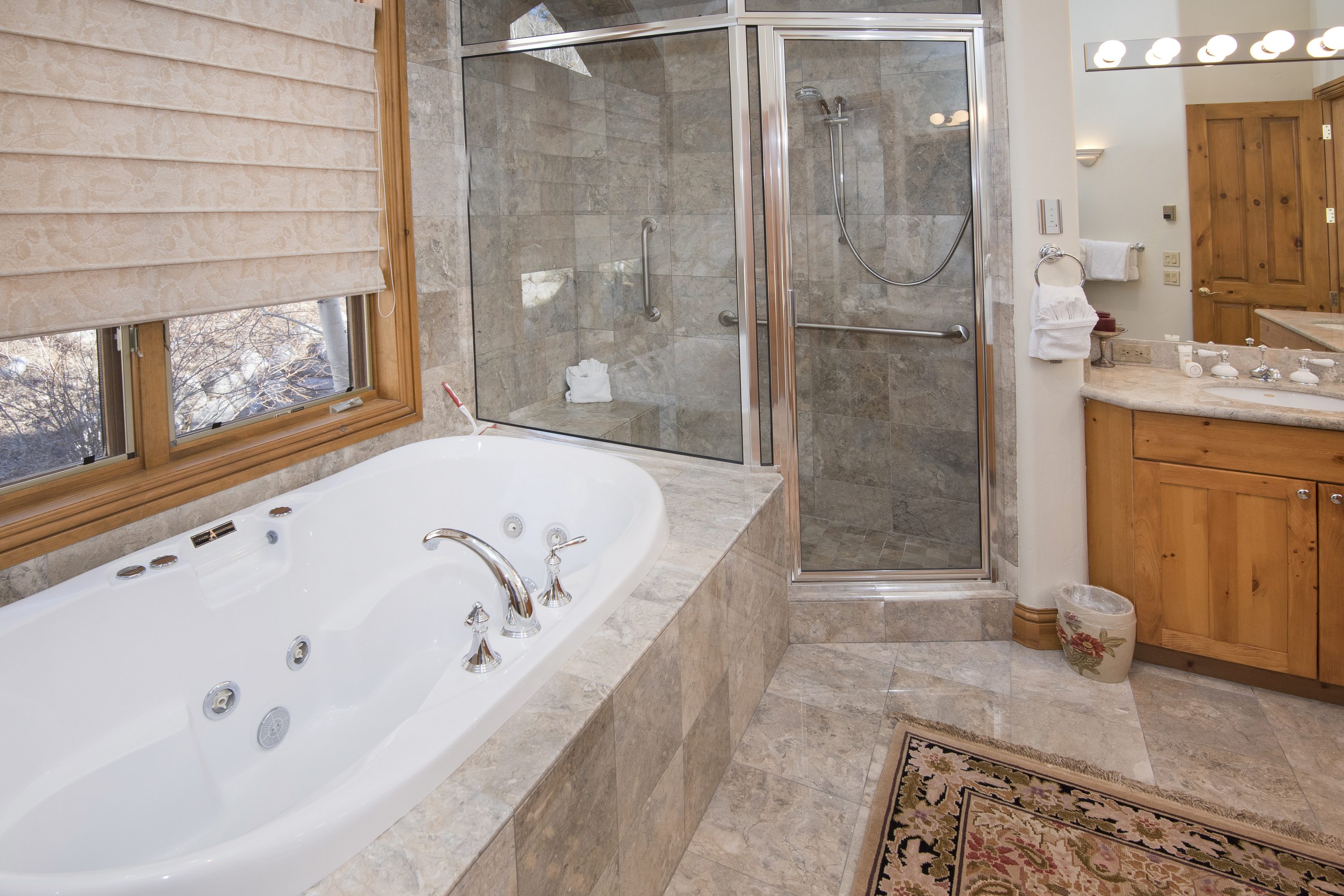 Beaver Creek Townhome Sleeps Twelve Guests Ski In Ski Out