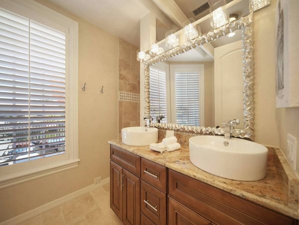 Cape Coral Luxury Vacation Rental Pool Home Six Bedrooms
