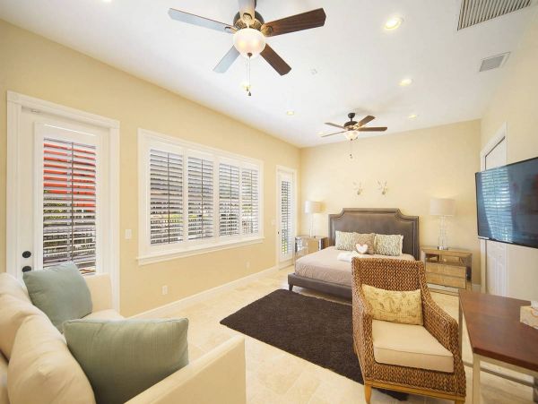 Cape Coral Luxury Vacation Rental Pool Home Six Bedrooms