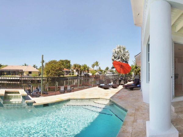 Cape Coral Luxury Vacation Rental Pool Home Six Bedrooms
