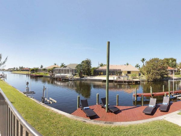 Cape Coral Luxury Vacation Rental Pool Home Six Bedrooms