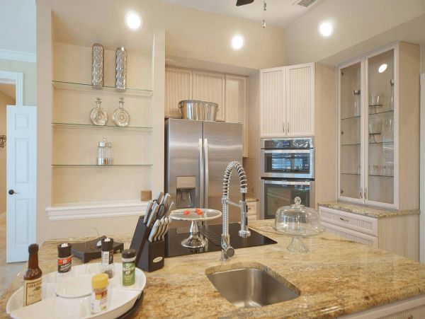 Cape Coral Luxury Vacation Rental Pool Home Six Bedrooms