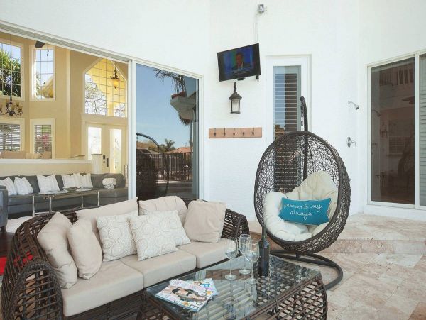 Cape Coral Luxury Vacation Rental Pool Home Six Bedrooms