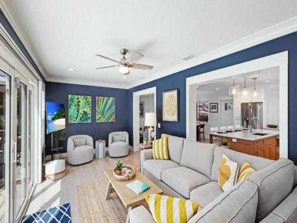 Holmes Beach Luxury Vacation Pool Home Near Beach & Fun