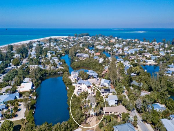 Anna Maria Island Exceptional Pool Home For Rent Weekly