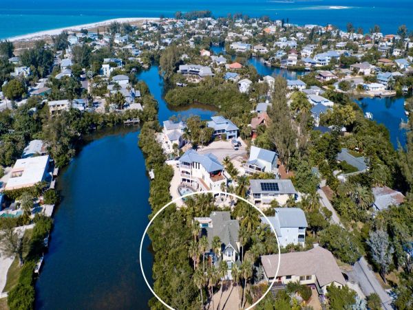 Anna Maria Island Exceptional Pool Home For Rent Weekly