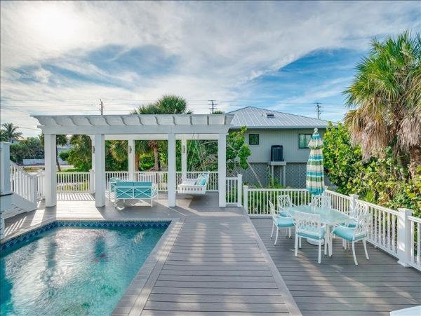 Great Boca Grande Vacation Home Sleeps Six Guests - Luxury Vacation Rental