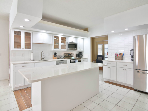 Anna Maria Island Charming 3-Bedroom Retreat with Private Pool