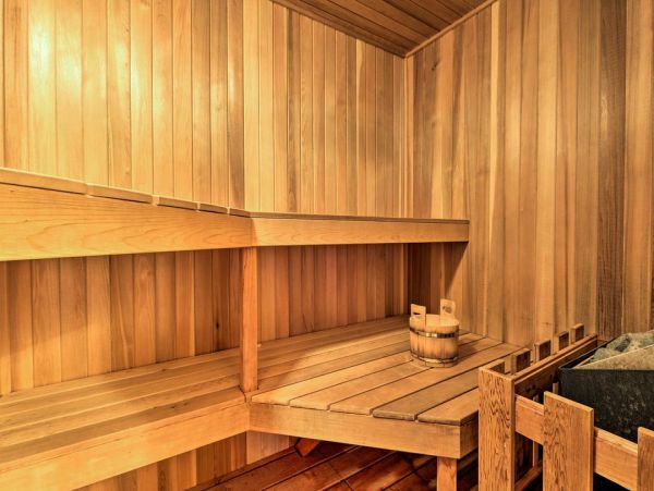 Luxury Vacation Rental – Vail Valley Mountain Lodge with Hot Tub