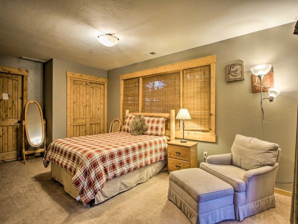 2500 Sq Ft Log Cabin