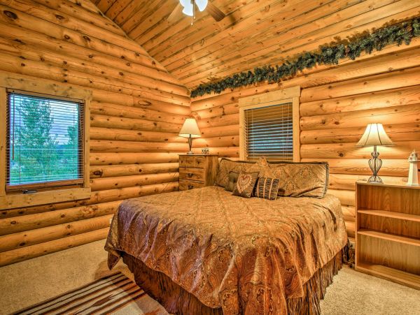 2500 Sq Ft Log Cabin