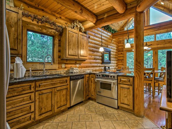 2500 Sq Ft Log Cabin