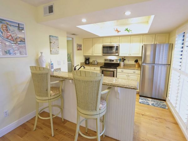 Charming Vacation Rental Home on Captiva Walk To Beach