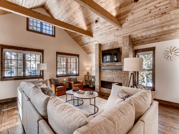 Luxury Breckenridge Vacation Home Sleeps Fourteen Guests