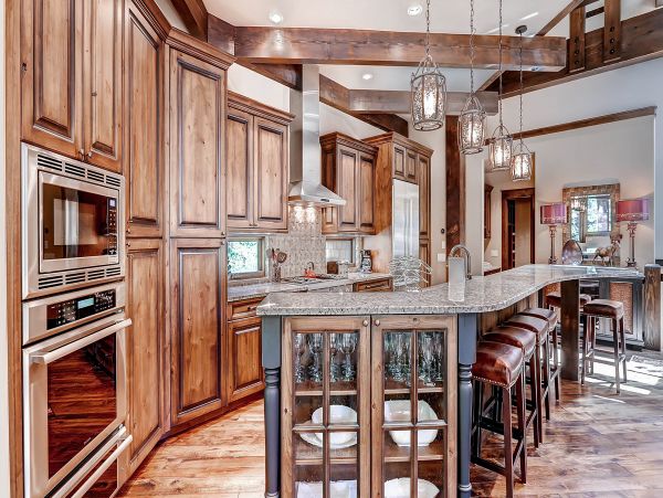 Gorgeous Breckenridge Vacation Home Sleeps Sixteen Guests