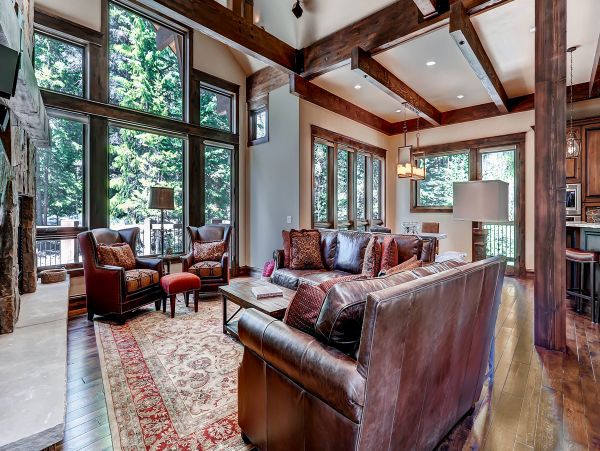 Gorgeous Breckenridge Vacation Home Sleeps Sixteen Guests