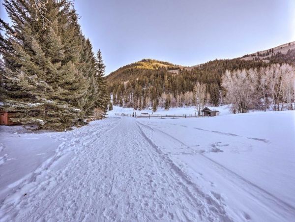 Charming Avon Vacation Rental Near Skiing and Hiking