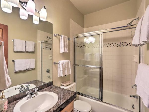 Charming Avon Vacation Rental Near Skiing and Hiking
