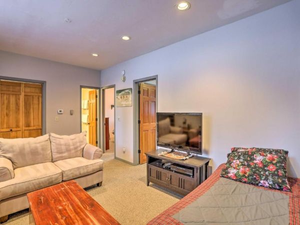 Charming Avon Vacation Rental Near Skiing and Hiking