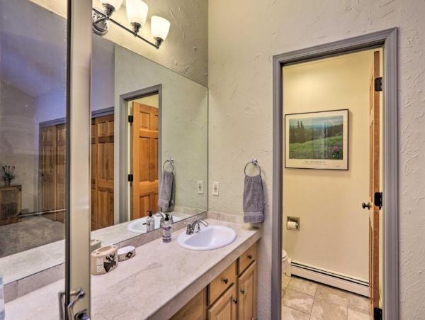 Charming Avon Vacation Rental Near Skiing and Hiking