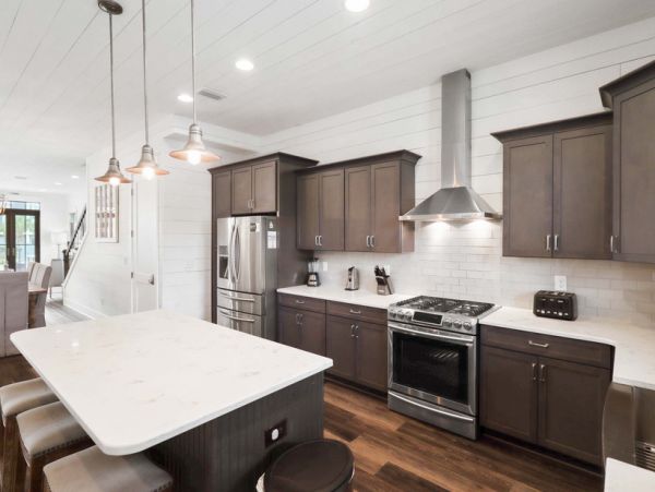 Luxury Destin Seven Bedroom Vacation Home Beach Across the Street