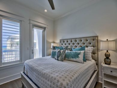 Destin Luxury Six Bedroom Vacation Home Partial Gulf Views