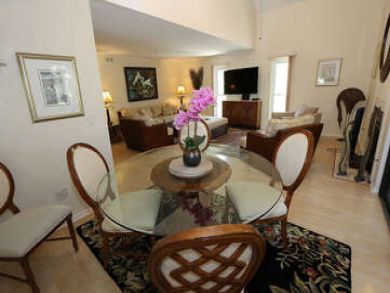Charming Vacation Rental on Captiva island. Call Today.