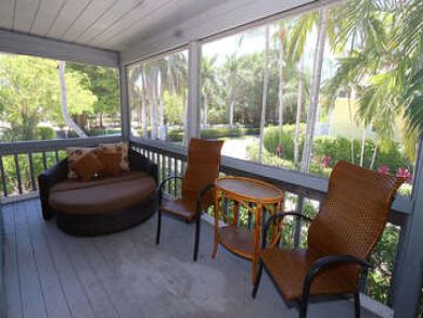 Charming Vacation Rental on Captiva island. Call Today.