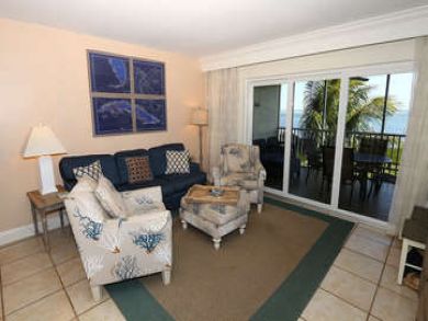 Captiva Island Vacation Condo Walk to Beach