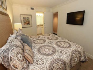 Captiva Island Vacation Condo Walk to Beach