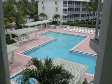 Captiva Island Vacation Condo Walk to Beach