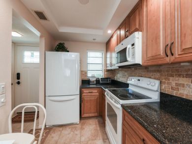Anna Maria Island Holmes Beach Condo 926733 Anna Maria Island Holmes Beach Condo 926733