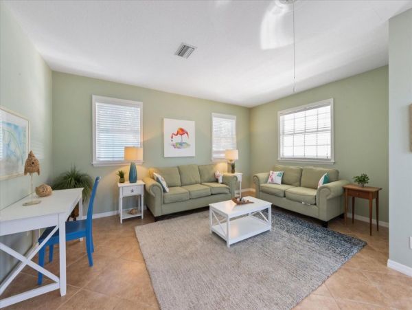 Three Bedroom Pool Home in Holmes Beach Short Walk to Beach
