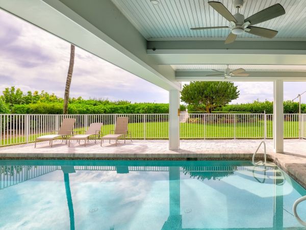 Captiva Luxury Vacation Rental Sleeps Ten Guests
