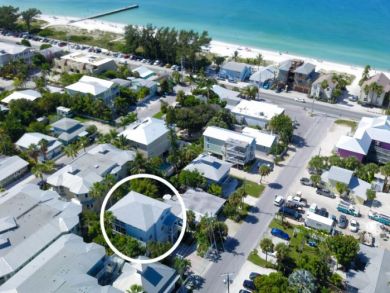 Beautifully Decorated 3 Bedroom Home in Anna Maria