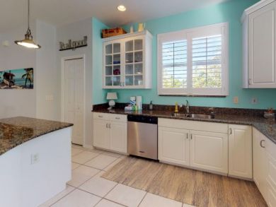 Beautifully Decorated 3 Bedroom Home in Anna Maria