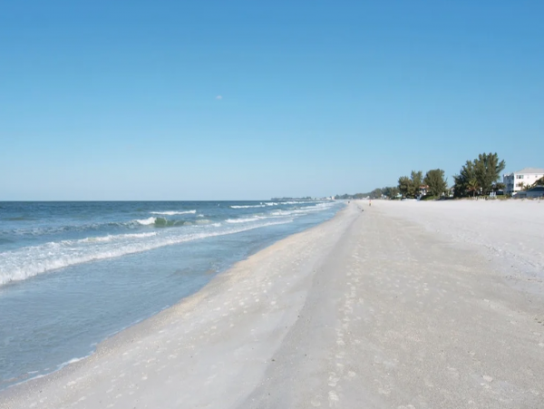 Great Beach to Bay Complex 2 min Walk to Beach Den