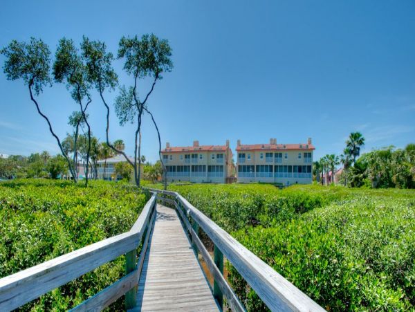 Great Beach to Bay Complex 2 min Walk to Beach Den