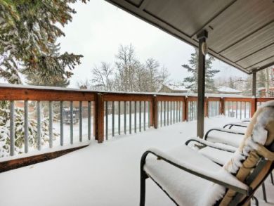 Park City Vacation Condo Sleeps Nine Walk to Lifts