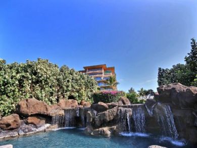 Luxury Vacation Rental Condo Two Bedrooms in Kaanapali Maui
