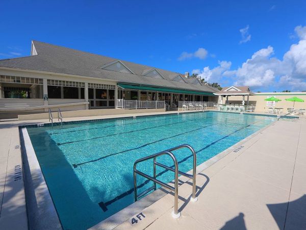 Charming Vacation Rental on Longboat Key Sleeps 4