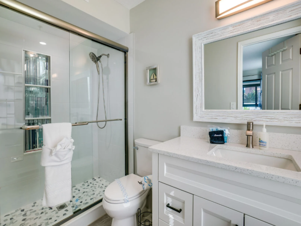 Holmes Beach Two Bedrooms Vacation Condo