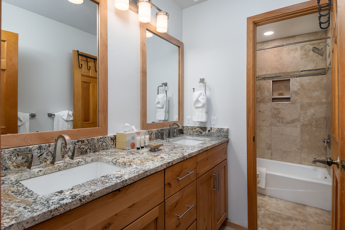 Breckenridge Home 926759