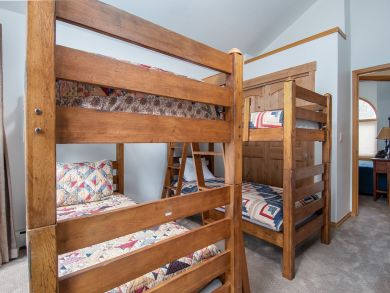 Breckenridge Home 926759