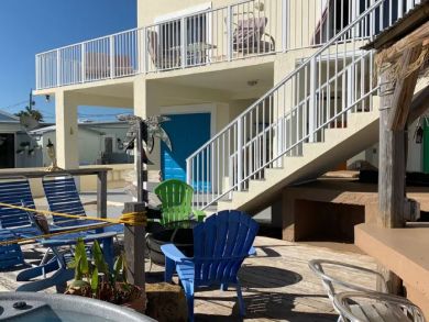 Marathon Vacation Home Sleeps Ten Guests