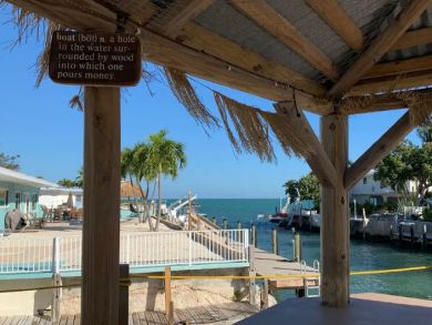 Marathon Vacation Home Sleeps Ten Guests