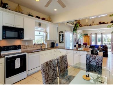 Marathon Vacation Home Sleeps Ten Guests