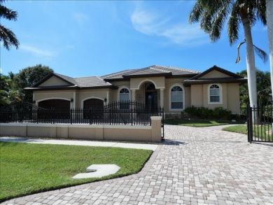 3 Bedroom Marco Island Vacation Home Plus Den