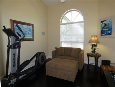 3 Bedroom Marco Island Vacation Home Plus Den